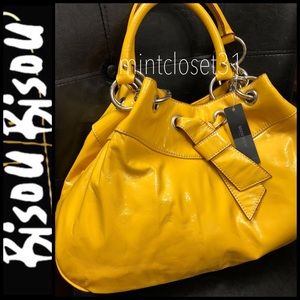 🆕 Bisou Bisou Patent Shoulder Bag